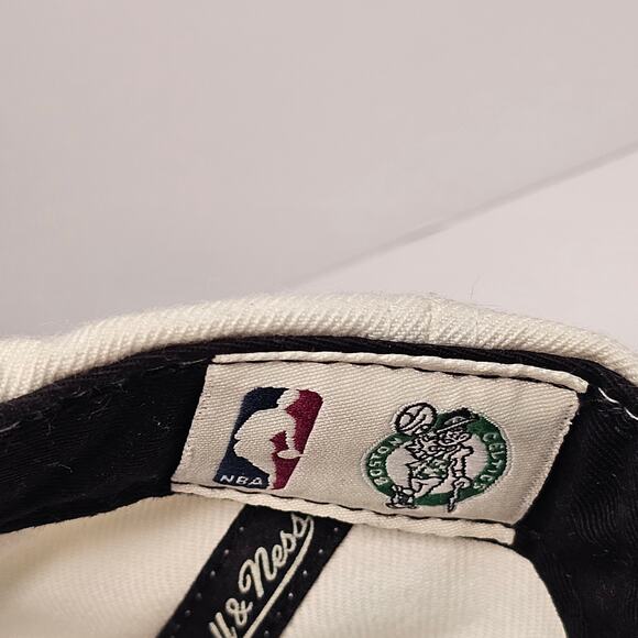 Mitchell & Ness Boston Celtics Larry Bird Snapback White Hat Cap Rare White - Picture 12 of 15